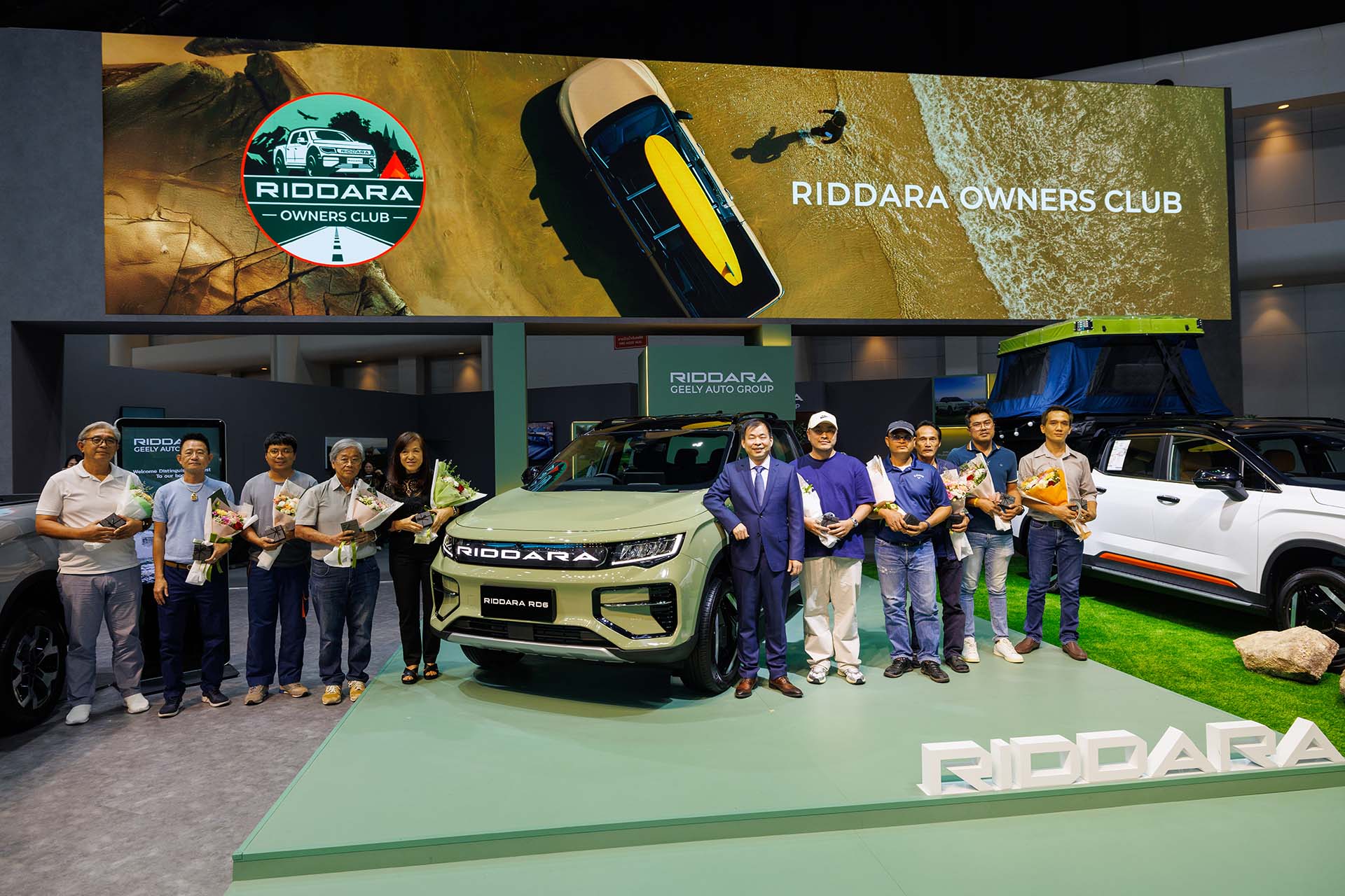 RIDDARA (ริดดารา) แบรนด์รถกระบะพลังงานไฟฟ้าในเครือ GEELY AUTO GROUP ประกาศเริ่มส่งมอบ RIDDARA RD6 อย่างเป็นทางการให้ลูกค้าคนไทย