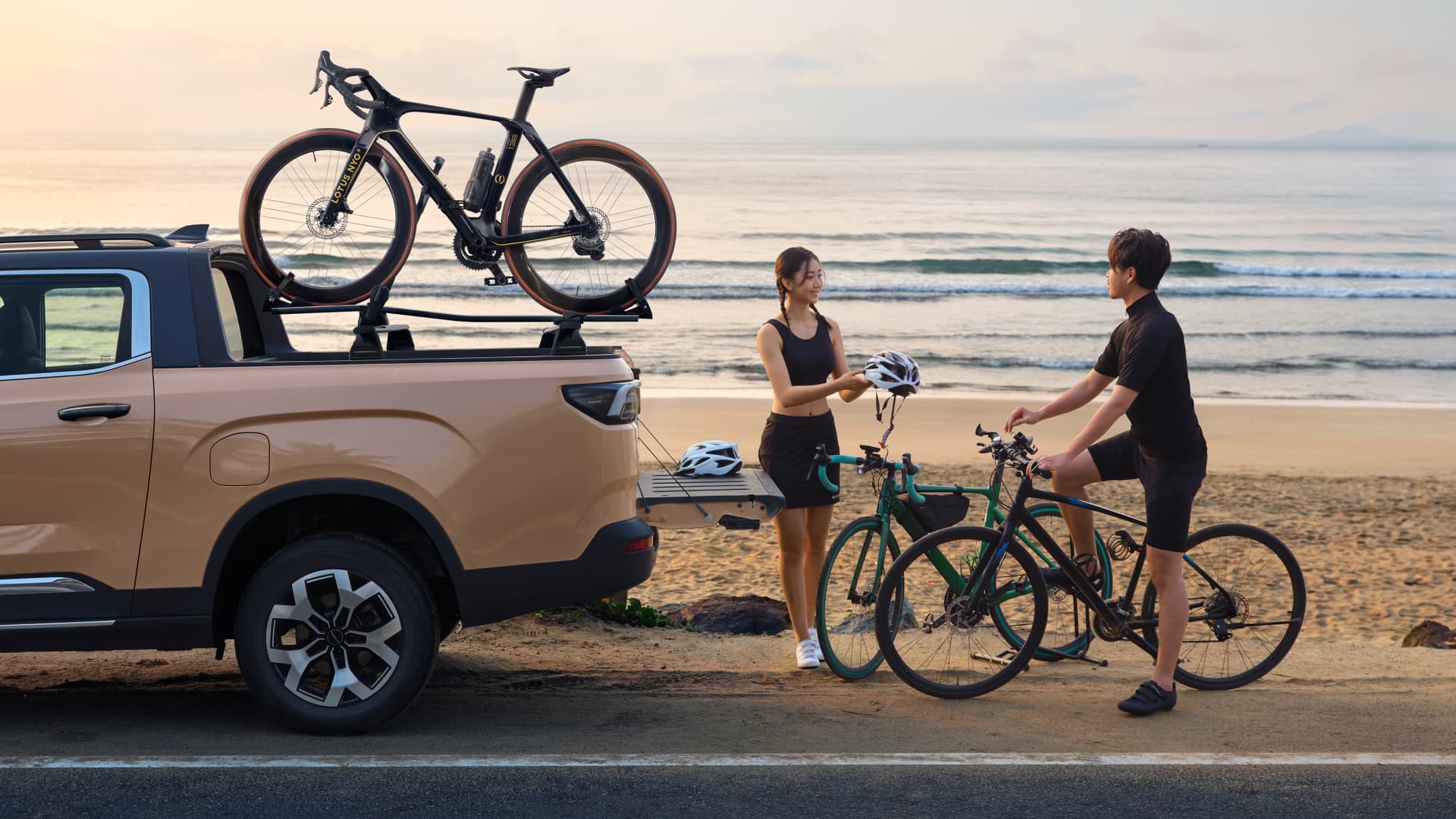 The world's first pickup truck built on 100% electric platform M.A.P